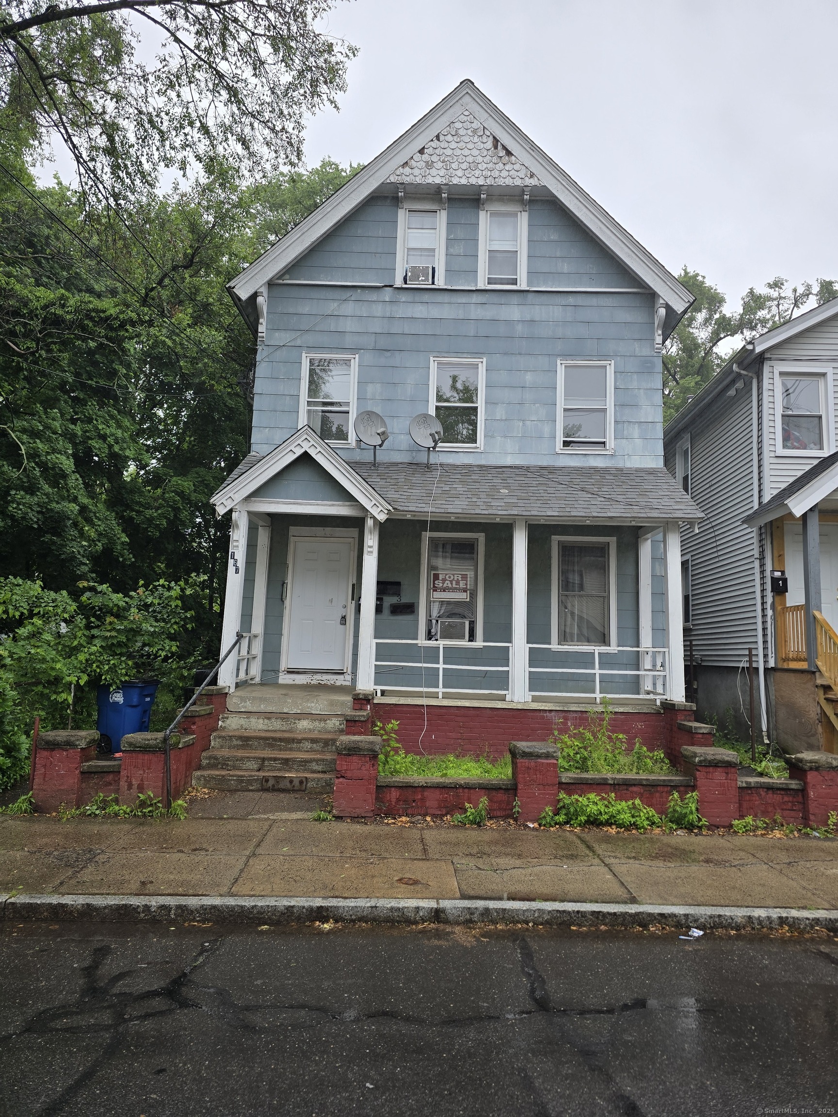 Property Photo: 167 West Street CT 06519