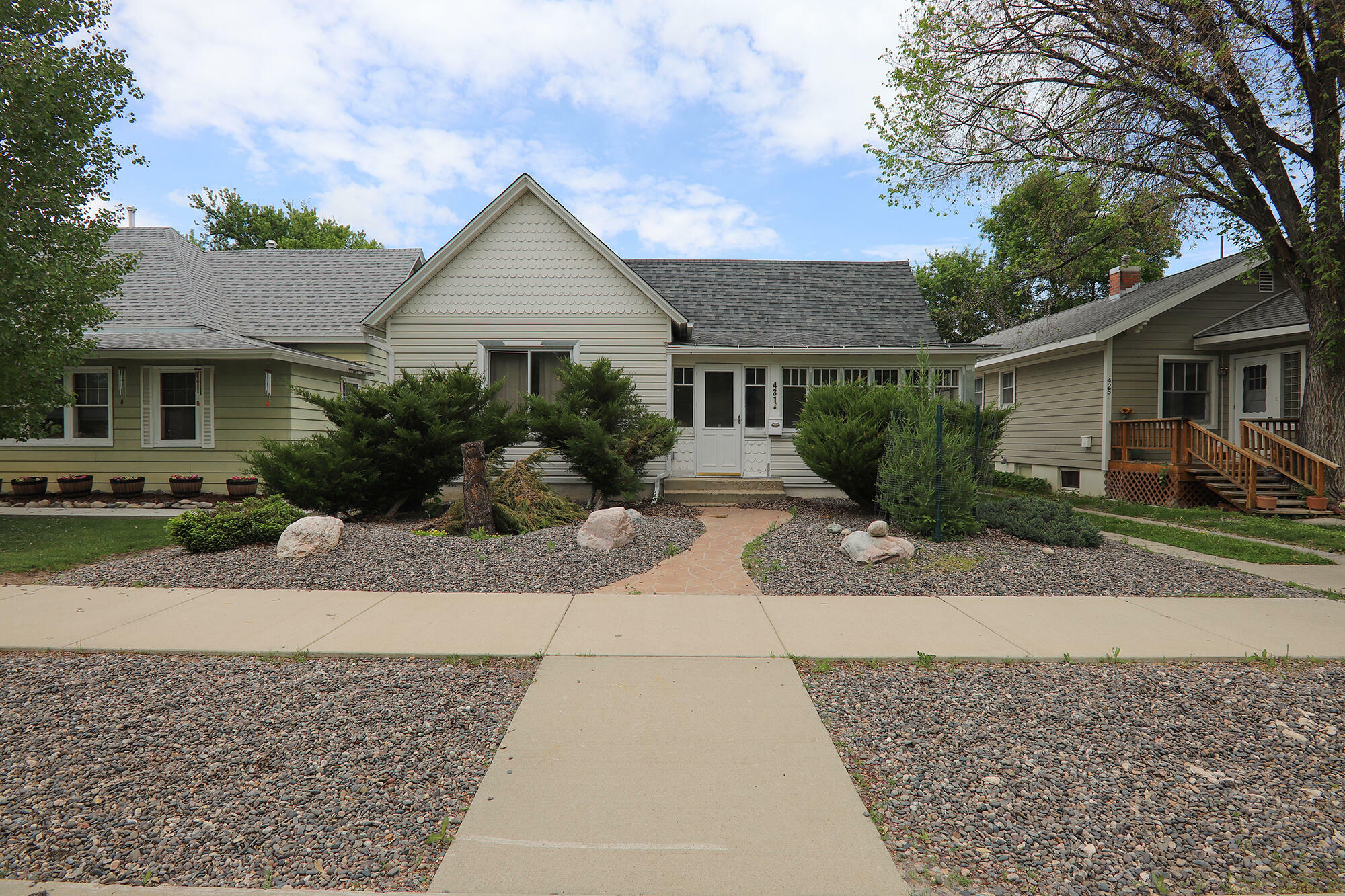 Property Photo: 431 W Burkitt Street WY 82801