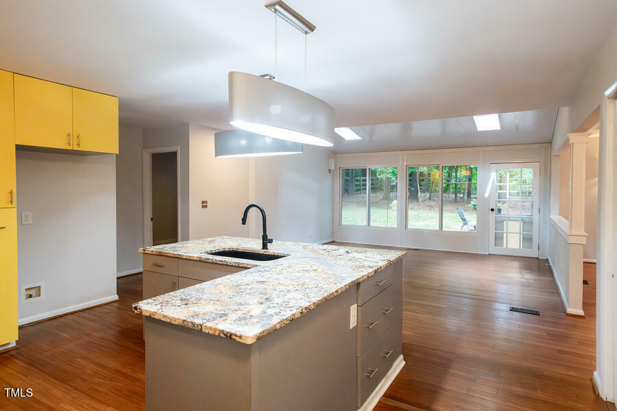 Property Photo:  90 Oak Leaf Lane  NC 27516 