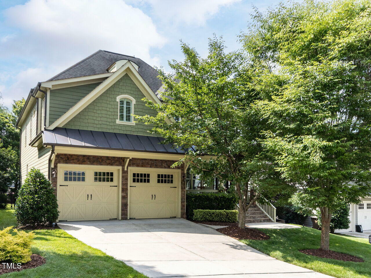 Property Photo: 612 Peach Orchard Place NC 27519