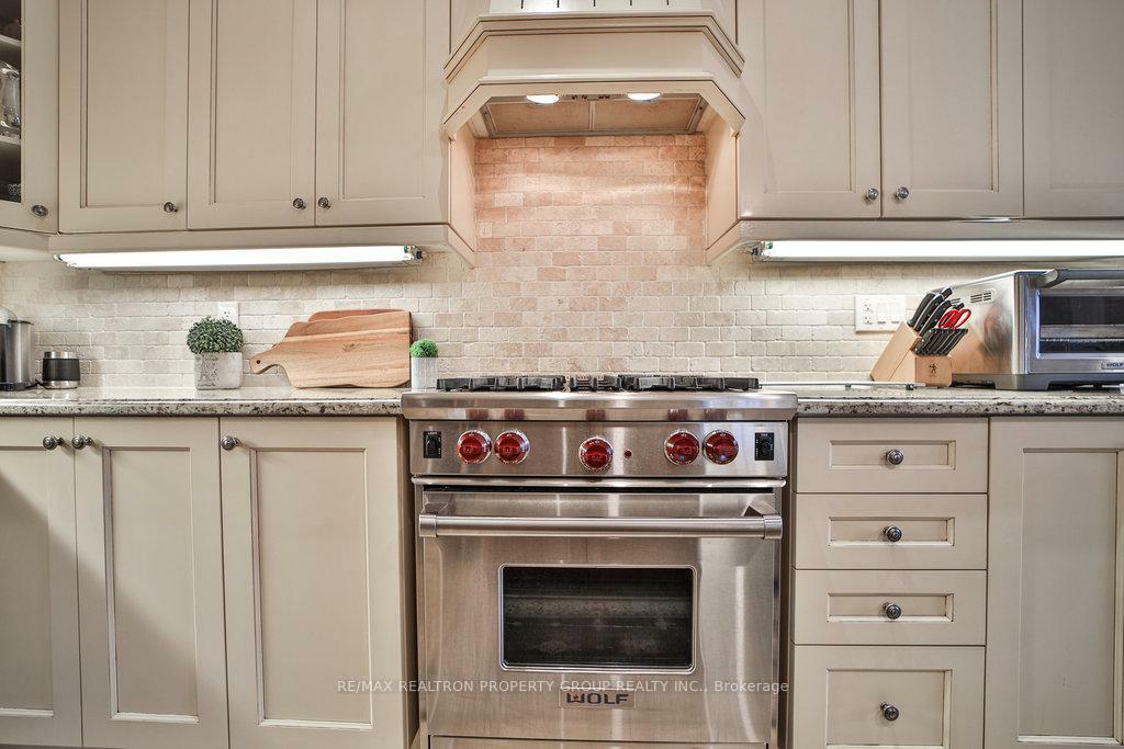 Property Photo: 168 Twyn Rivers Drive ON L1V 1E2