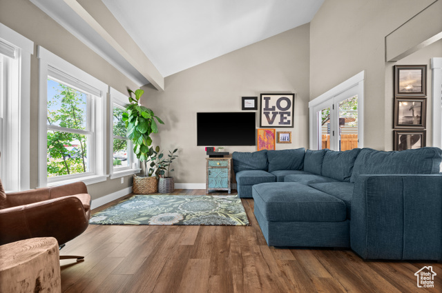 Property Photo: 5825 Kingsford Ave UT 84098