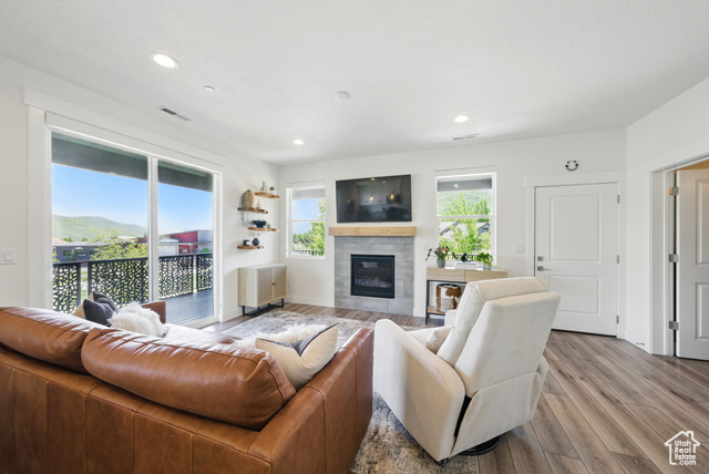 Property Photo: 3308 Santa Fe Rd UT 84098