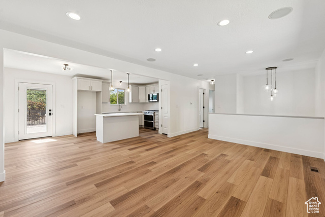 Property Photo: 6064 Don Carlos Dr UT 84118
