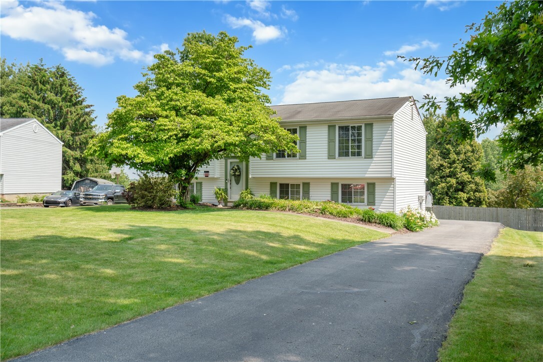 Property Photo: 240 Pintail PA 15044