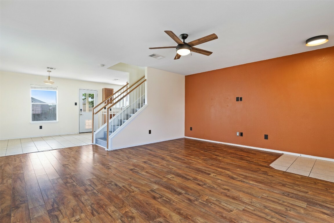 Property Photo: 200 Killian Loop TX 78634