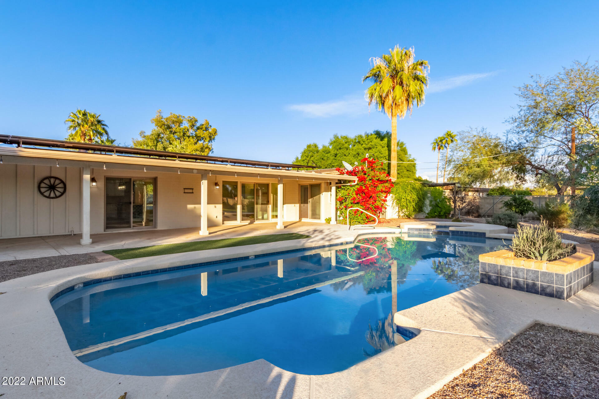 Property Photo: 6615 E Desert Cove Avenue AZ 85254