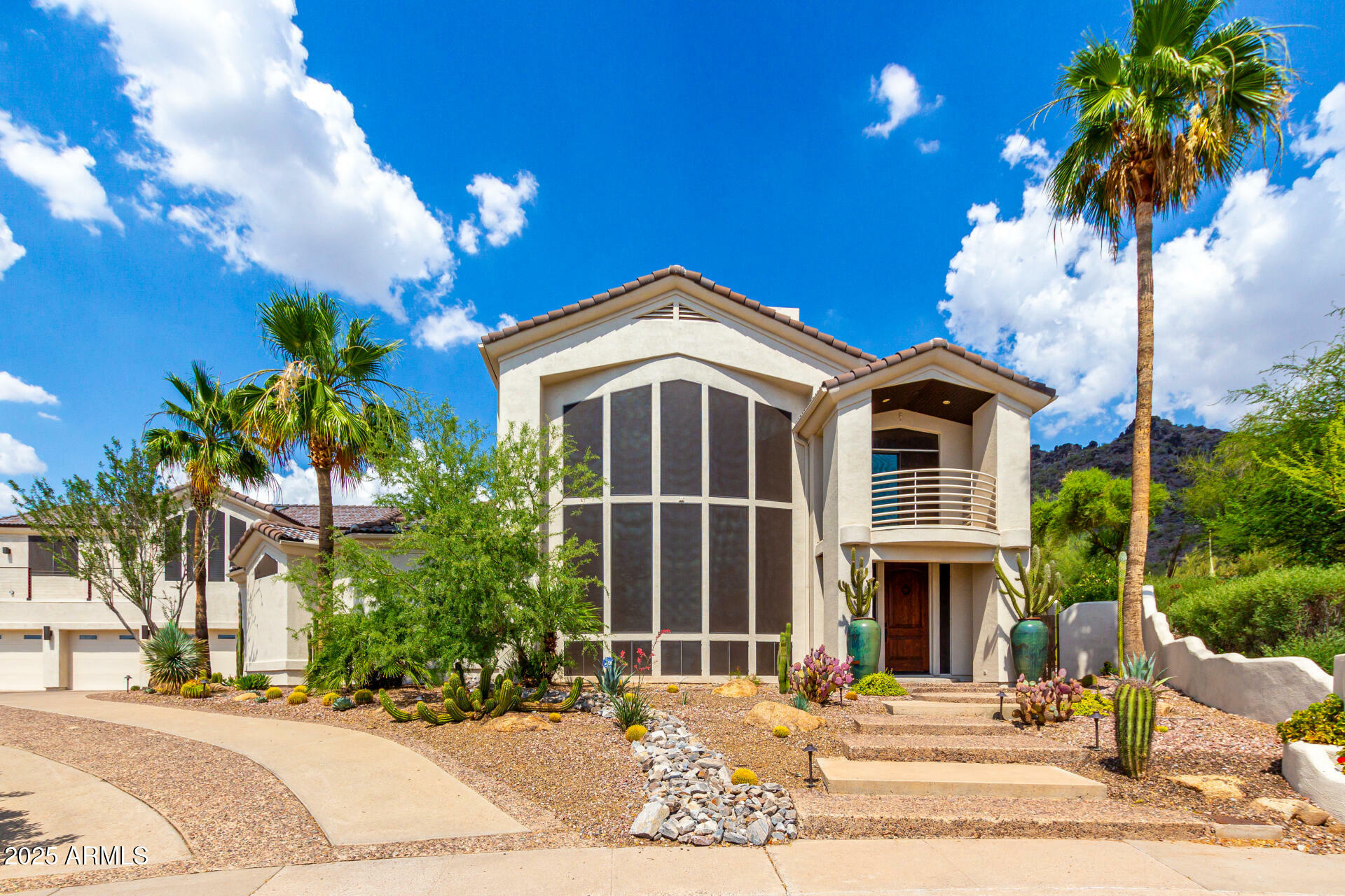Property Photo: 2326 E Gardenia Drive AZ 85020