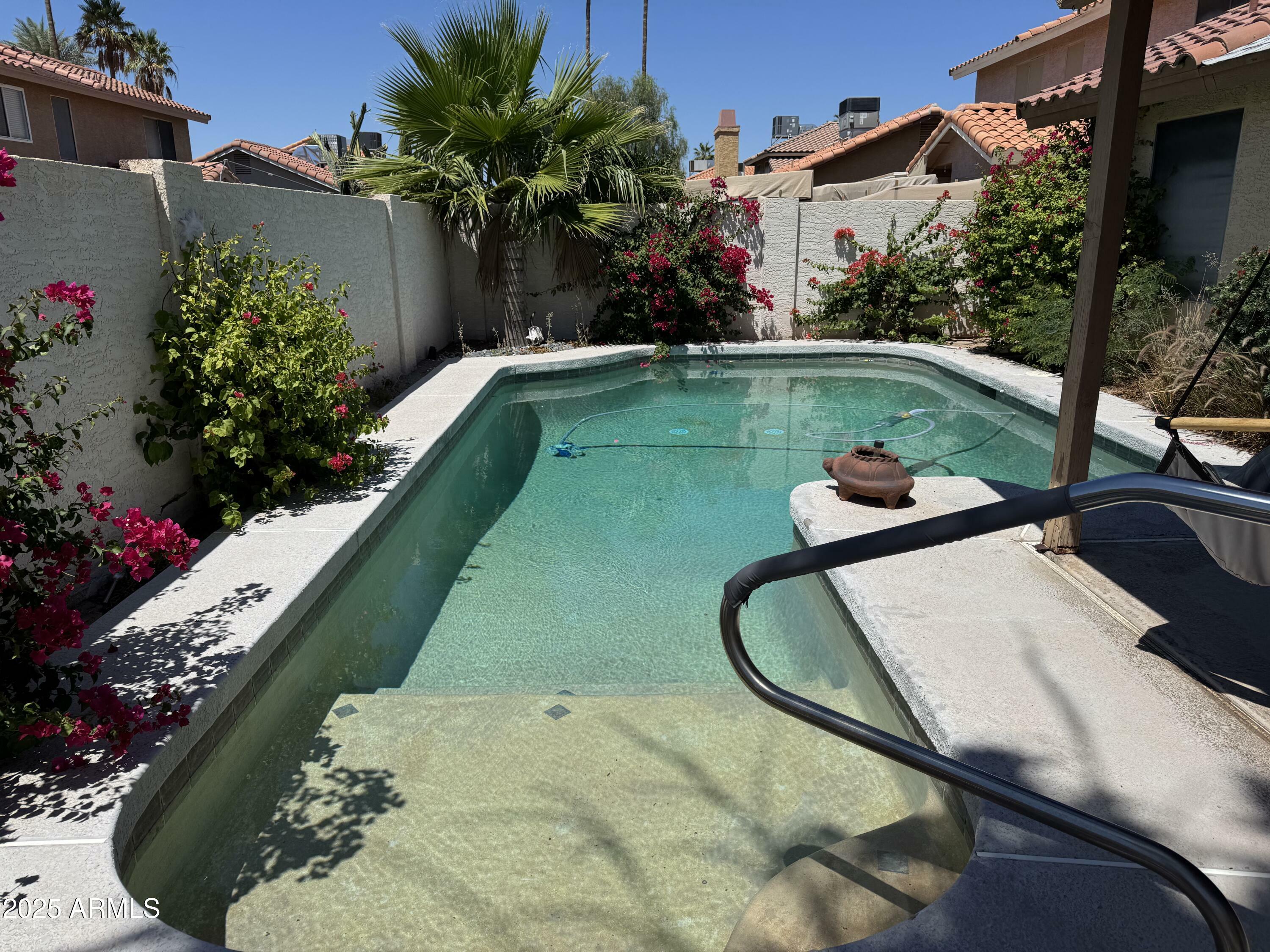 Property Photo: 4301 E Amberwood Drive AZ 85048