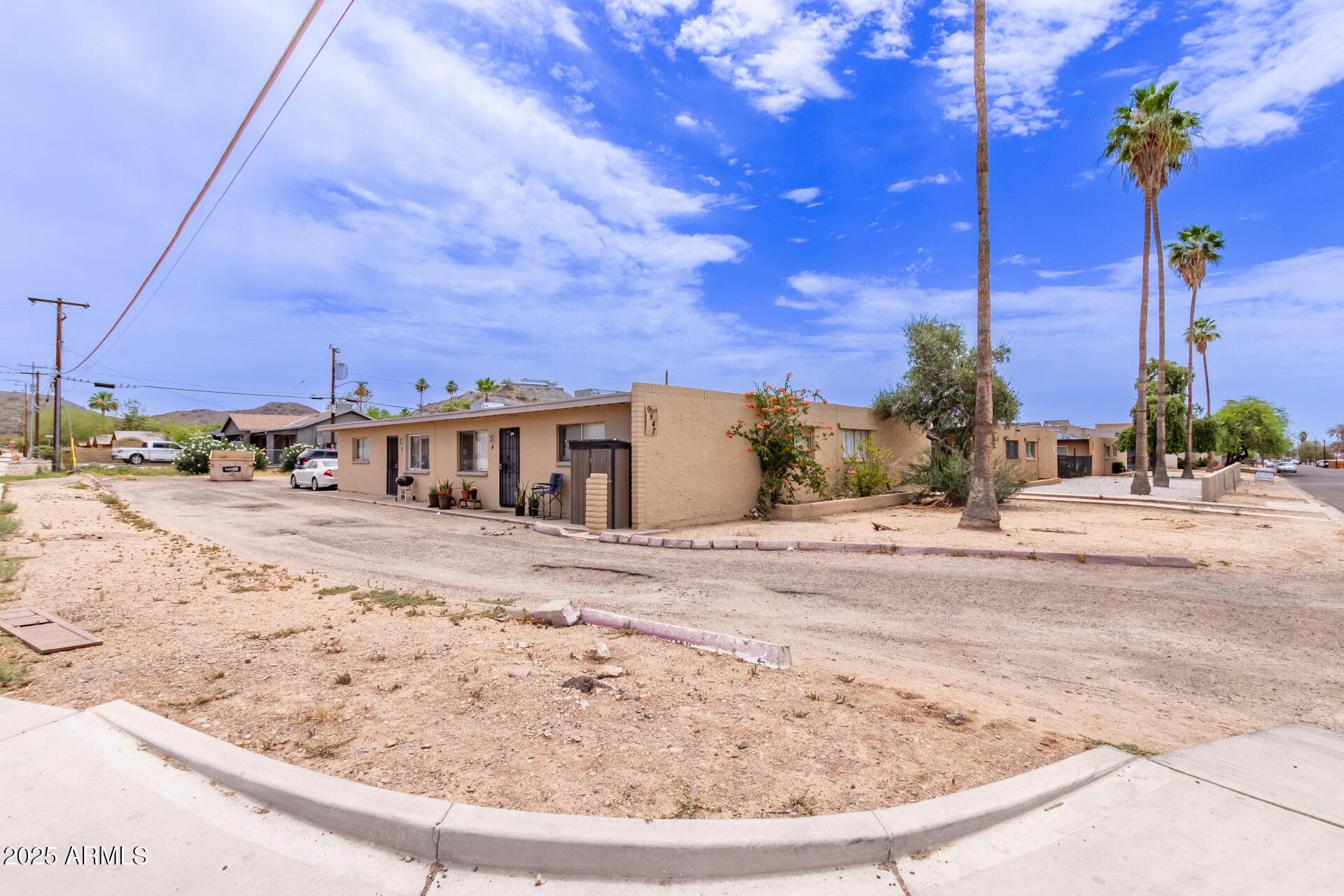 9847 N 11th Avenue 2  Phoenix AZ 85021 photo