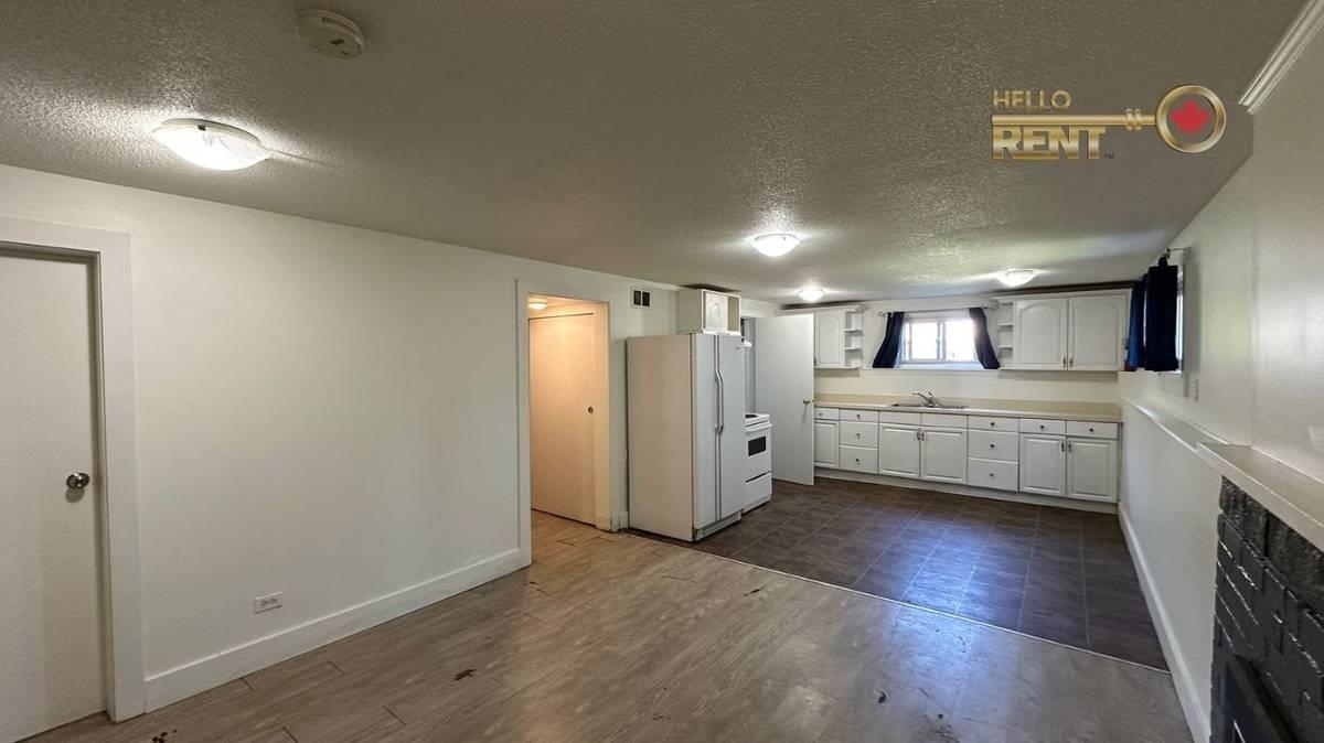 Property Photo:  3739 Rumble Street  BC V5J 1Z3 