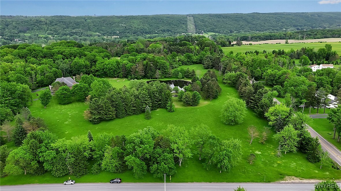 Property Photo: 1160 Underhill Road NY 14052
