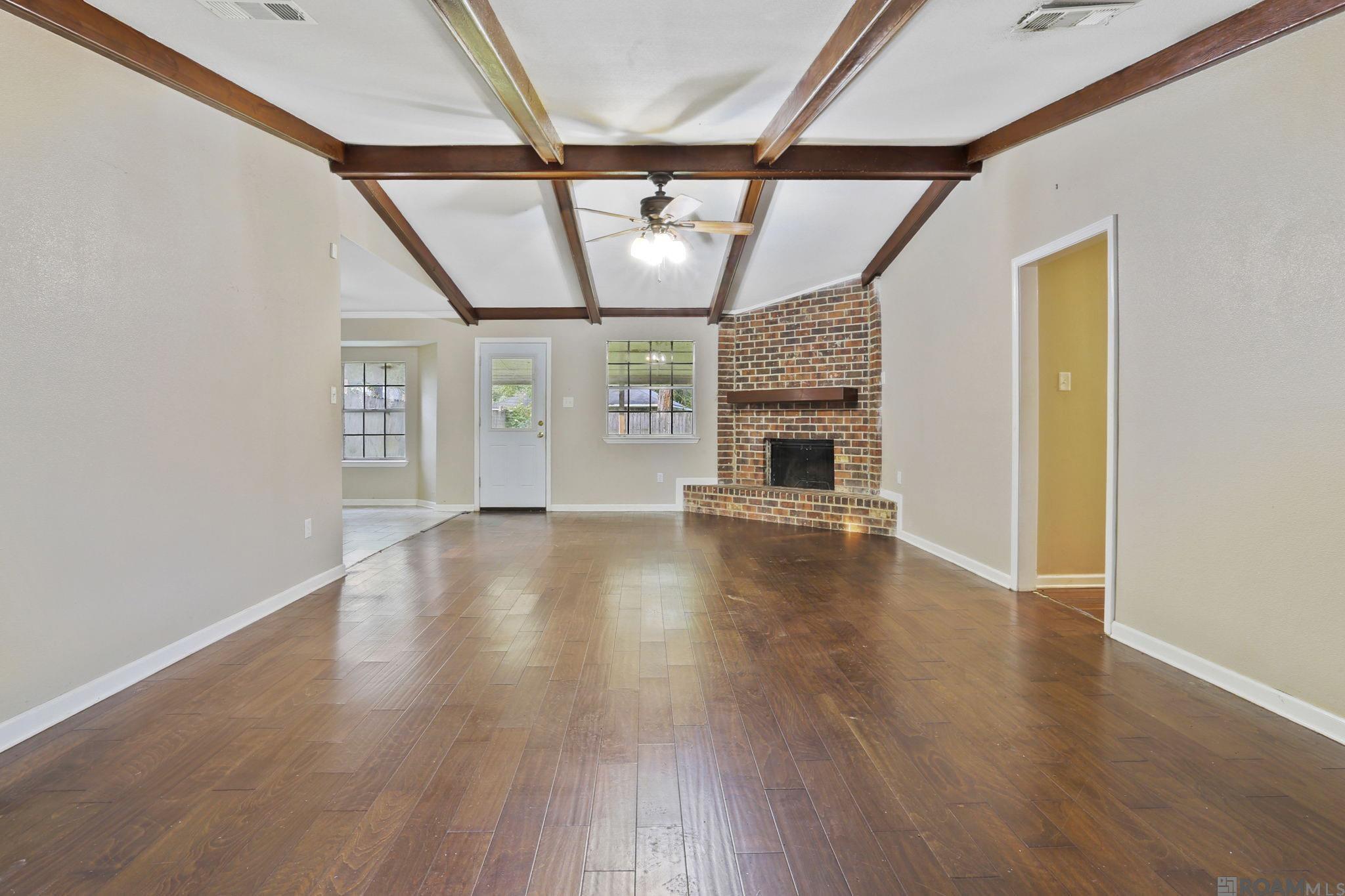 Property Photo: 8907 Cedar Springs Ave LA 70726
