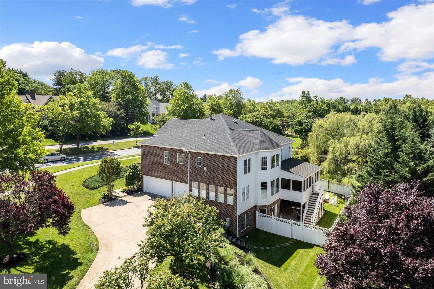 Property Photo: 801 Armistead Street VA 22601