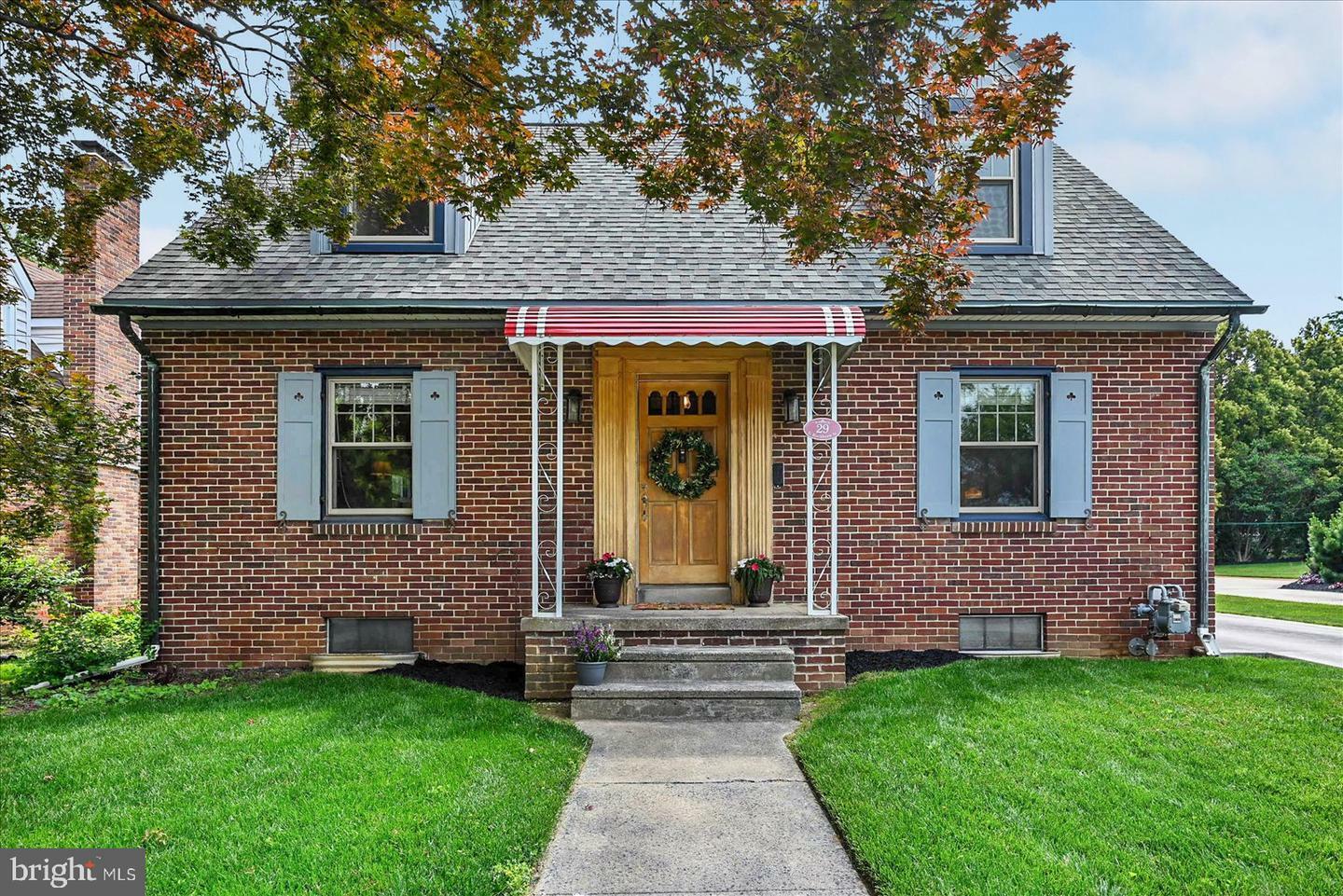 Property Photo: 29 S Rockburn Street PA 17402