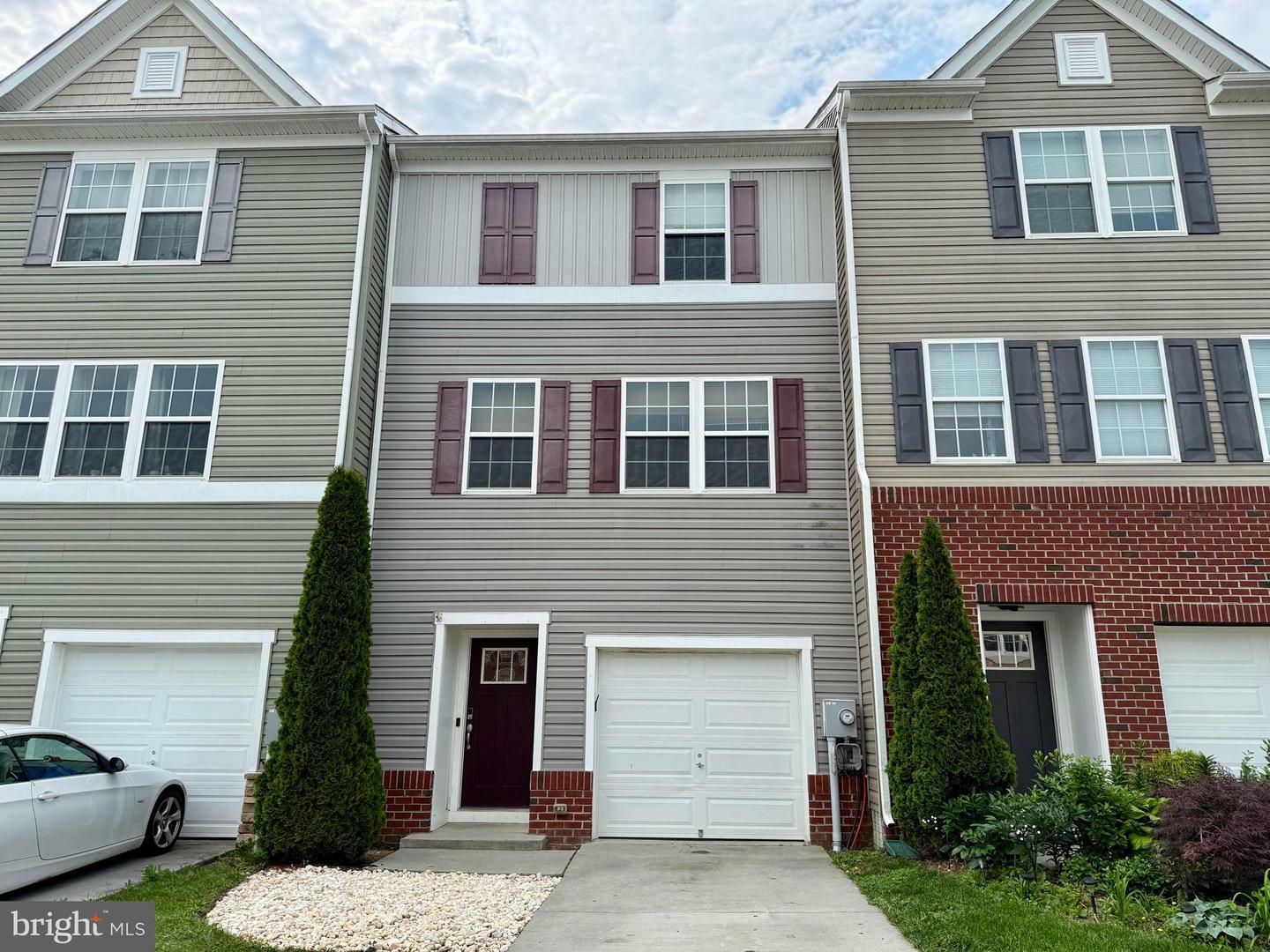 Property Photo: 138 Drexel Court WV 25404