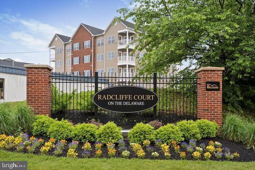 Property Photo: 16342 River View Court PA 19007