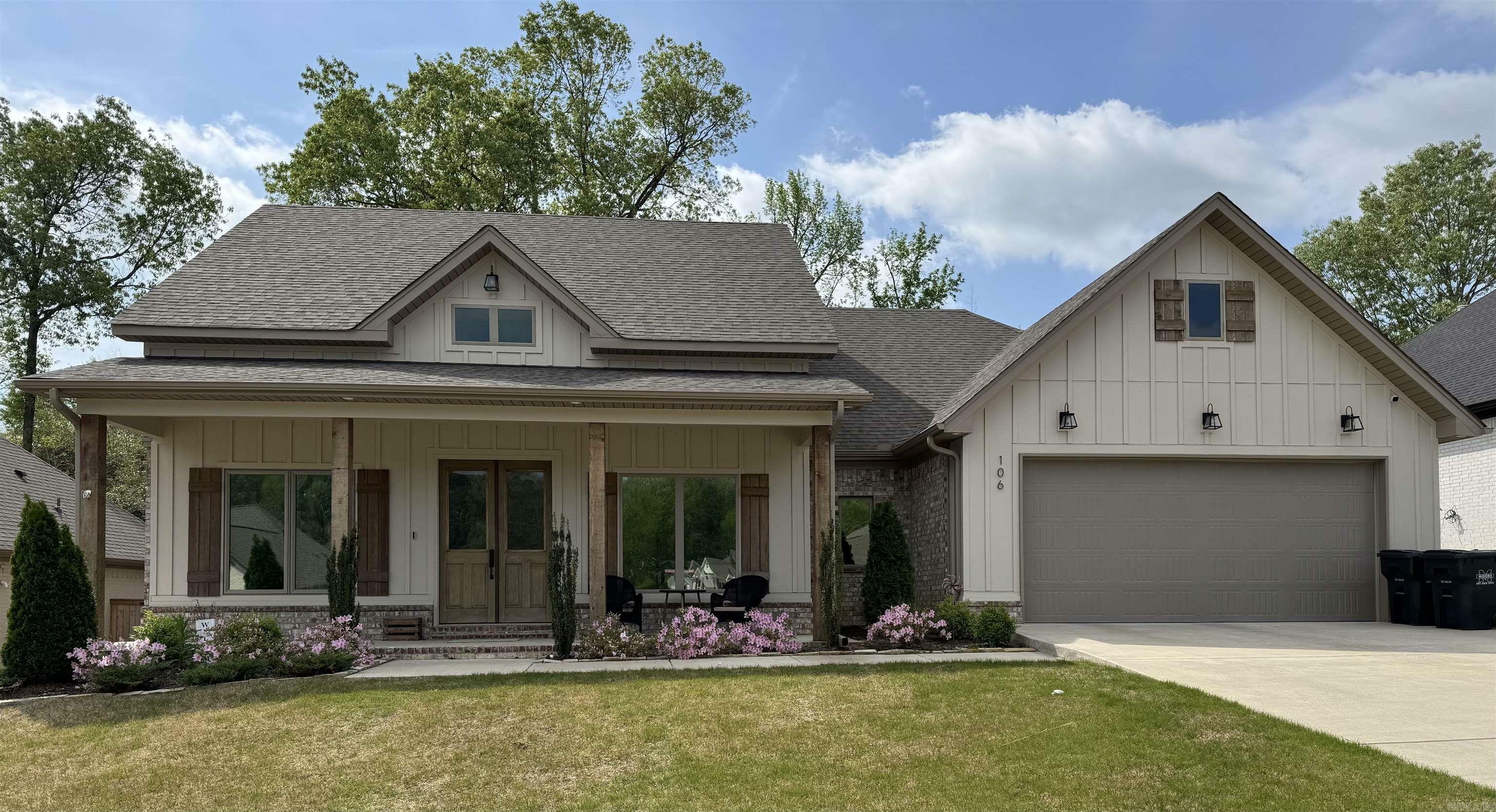 Property Photo: 106 Harmony Village Drive AR 72015