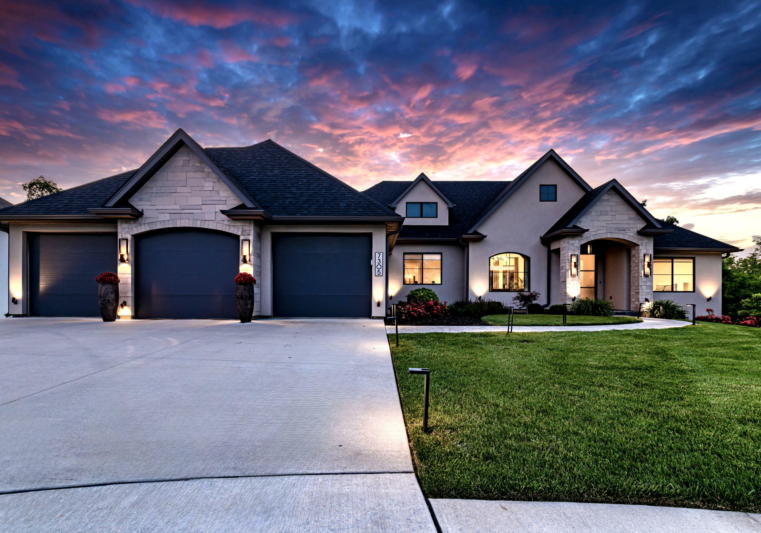 Property Photo: 7305 Sella Ct MO 65203