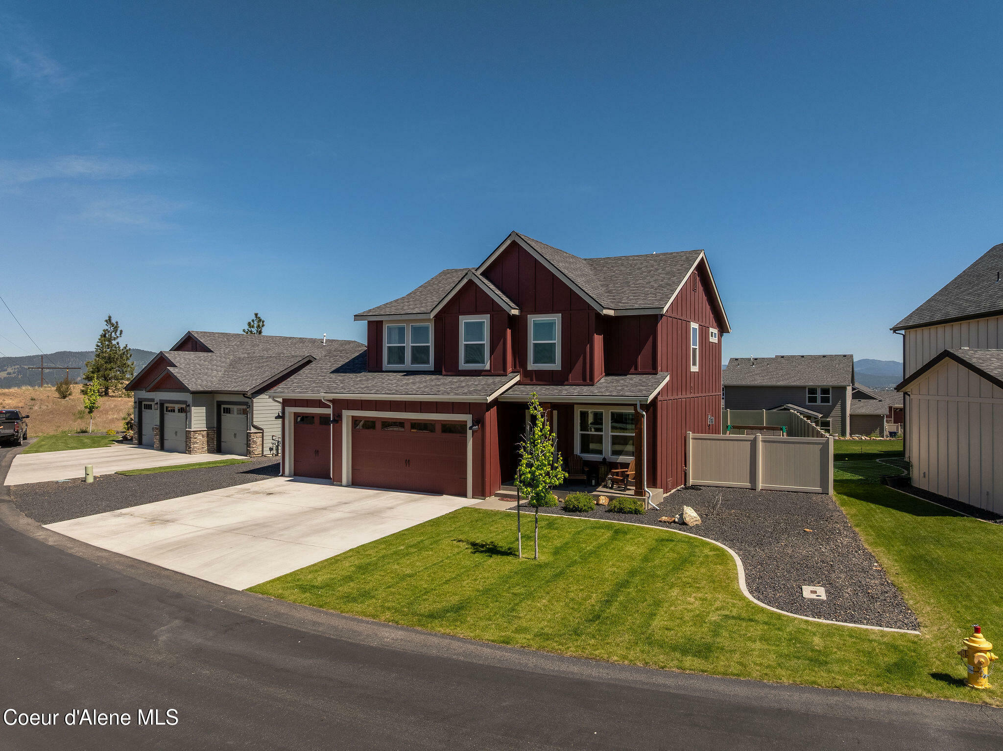 Property Photo: 21367 E Acadia Court WA 99019