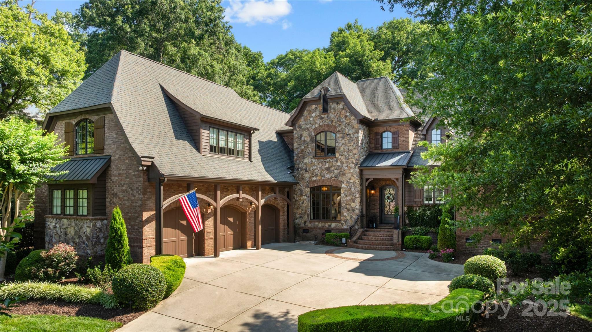 Property Photo: 617 Beauhaven Lane NC 28173