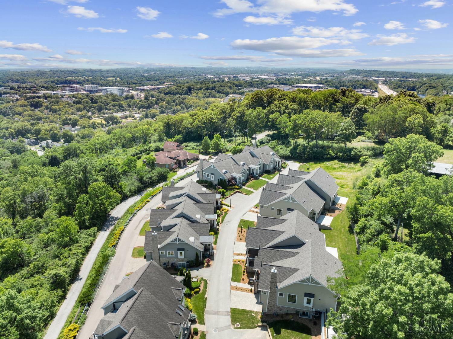 Property Photo: 5960 Woodland Lane OH 45227