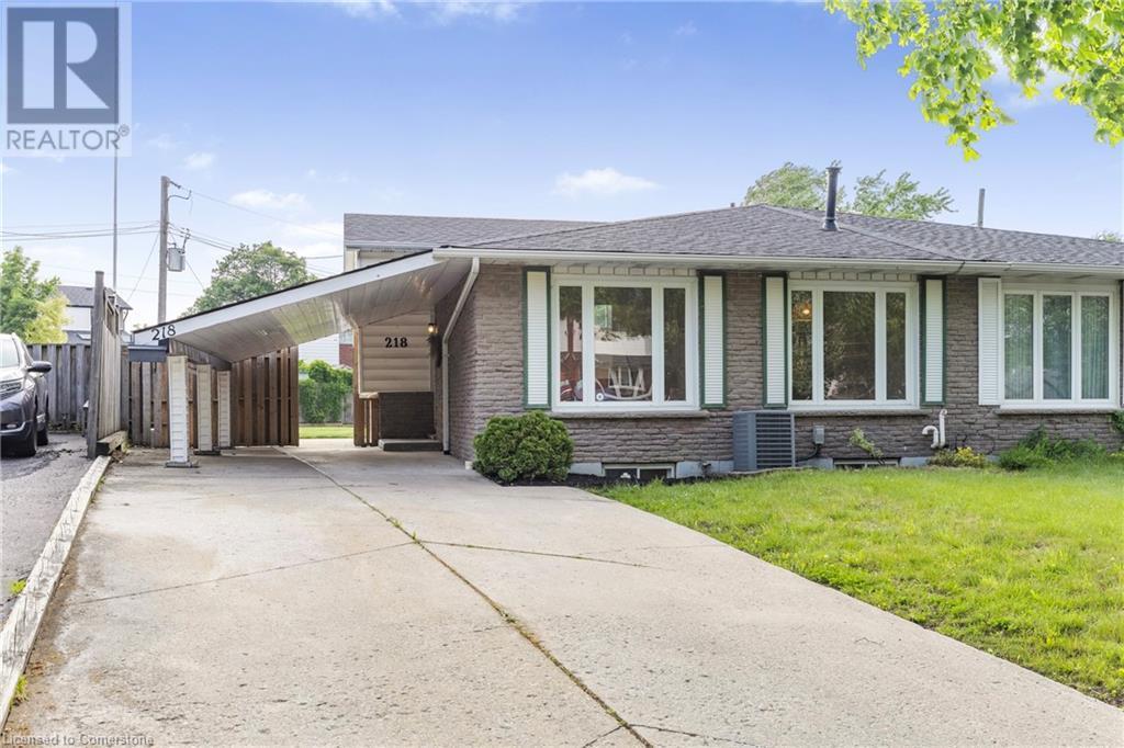 Property Photo: 218 St Andrews Drive ON L8K 5K3