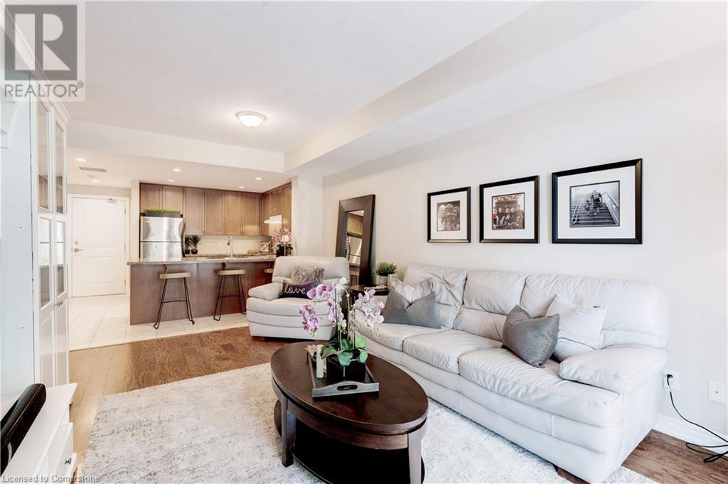 Photo de la propriété: 396 Plains Road East 102 ON L7T 2C8