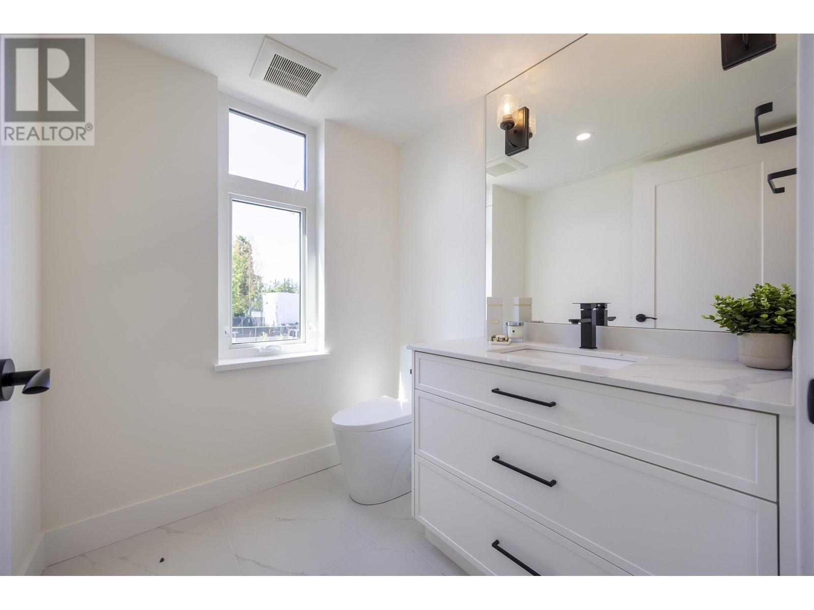 Property Photo: 23962 120B Avenue BC V4R 2T7