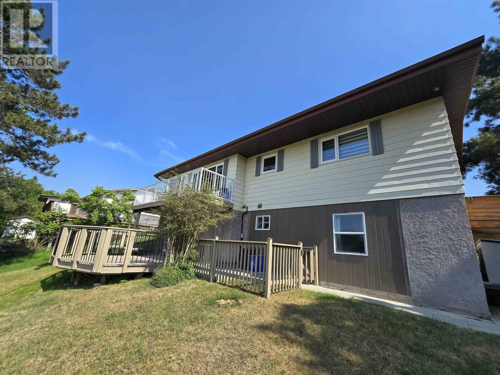 1517 Valley Dr  Kenora ON P9N 4K5 photo