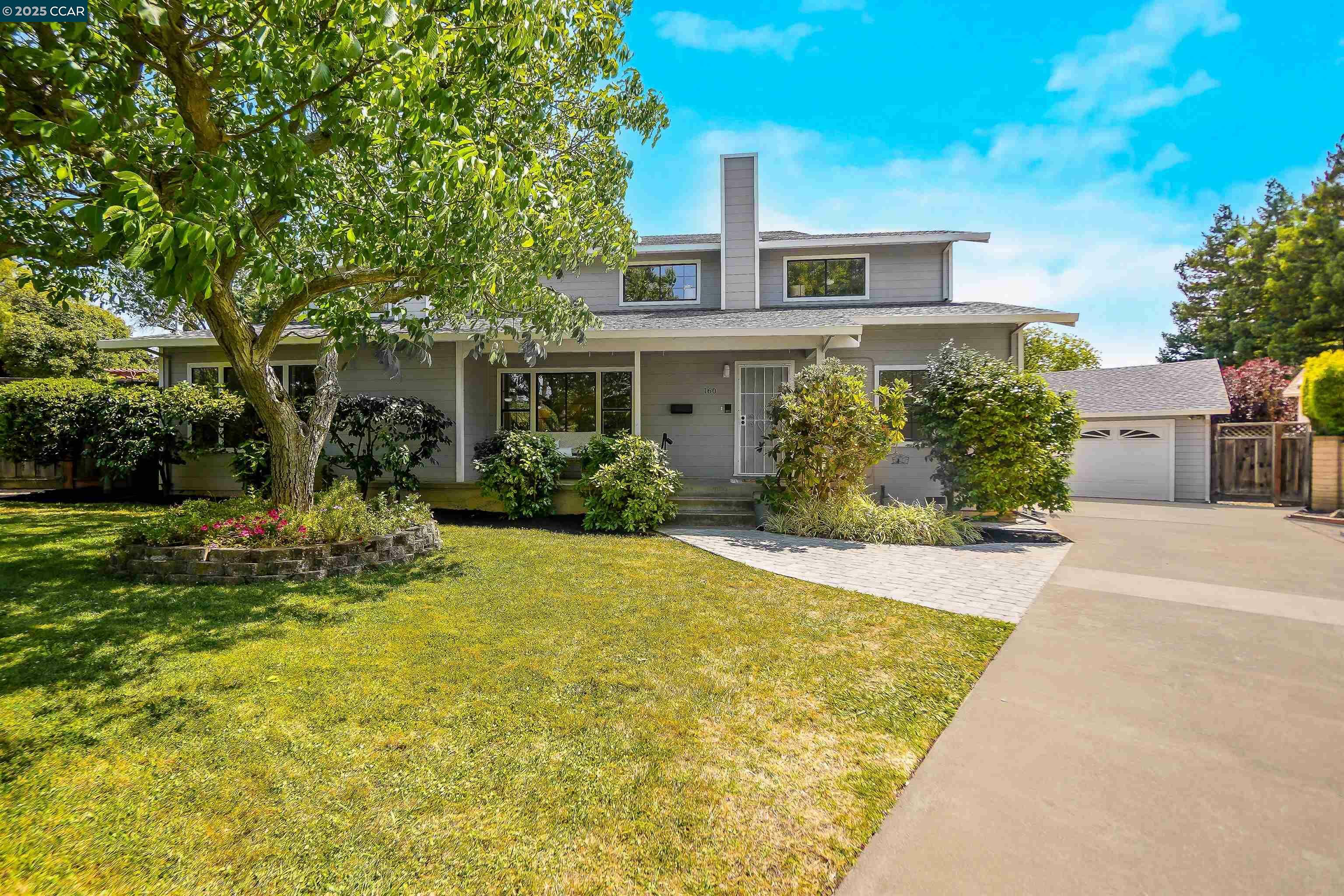 Property Photo: 160 Fabian Way CA 94518