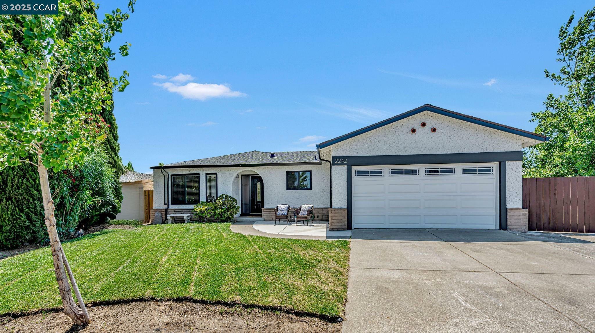 2242 Westwood Ct  Pittsburg CA 94565 photo