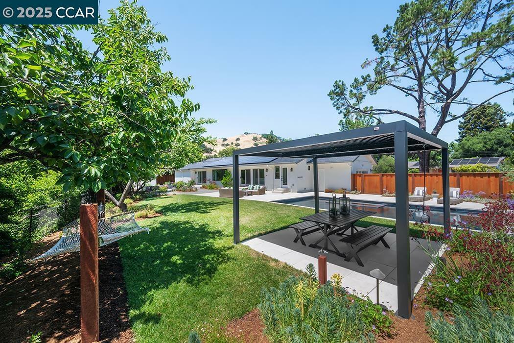 Property Photo:  3108 Del Oceano Dr  CA 94549 