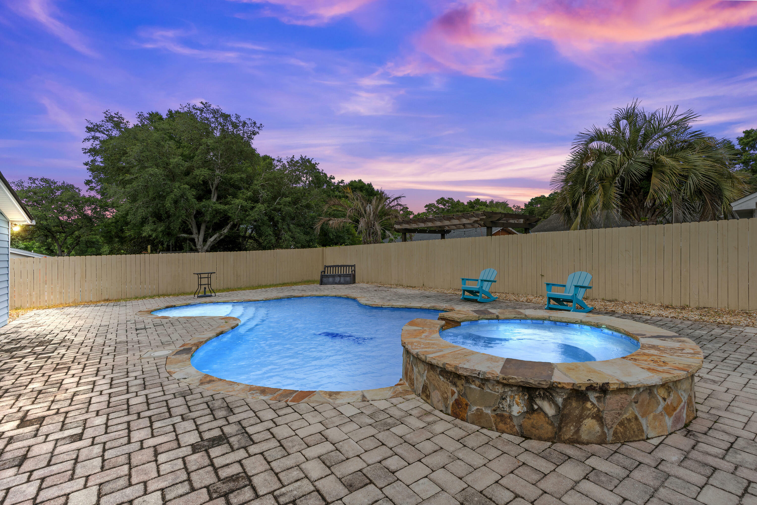 Property Photo:  1121 37th Street  FL 32578 