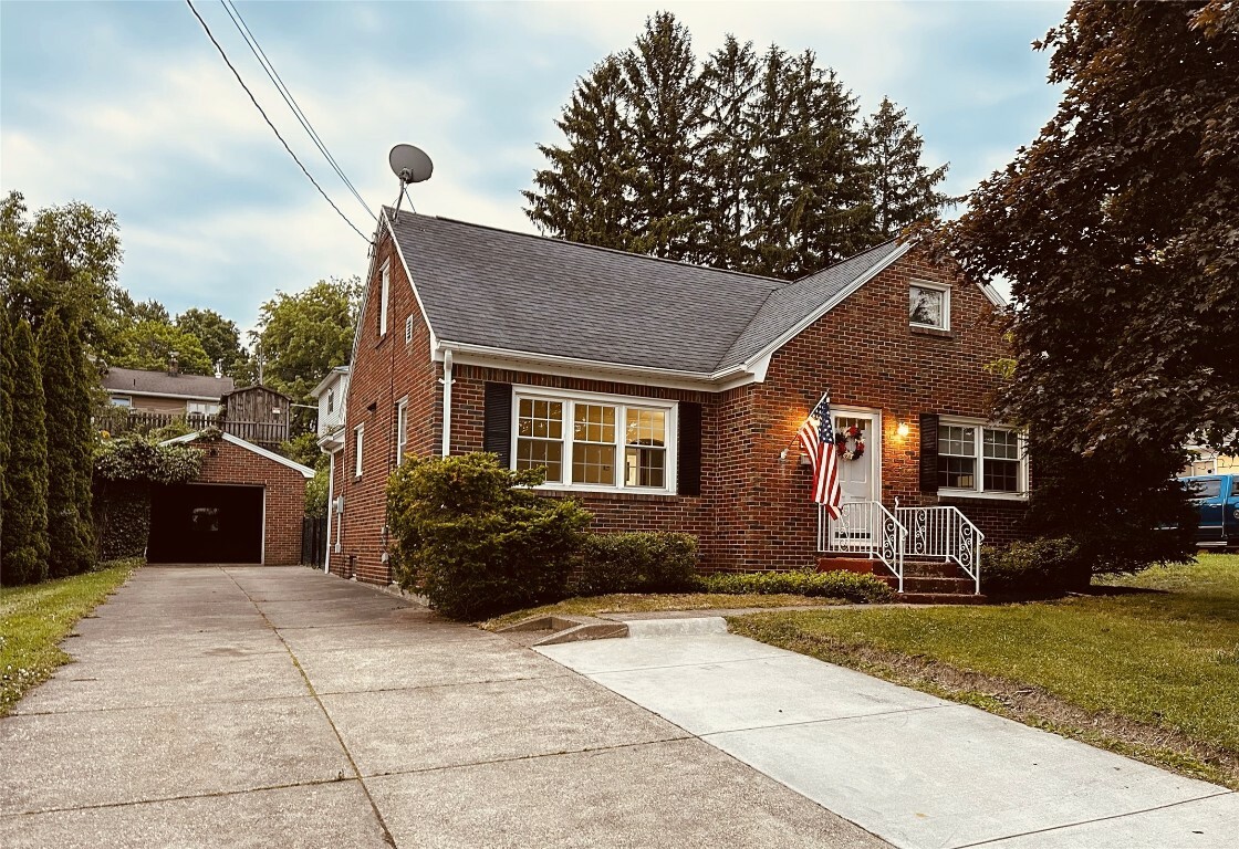 Property Photo: 1631 W 40th Street PA 16509
