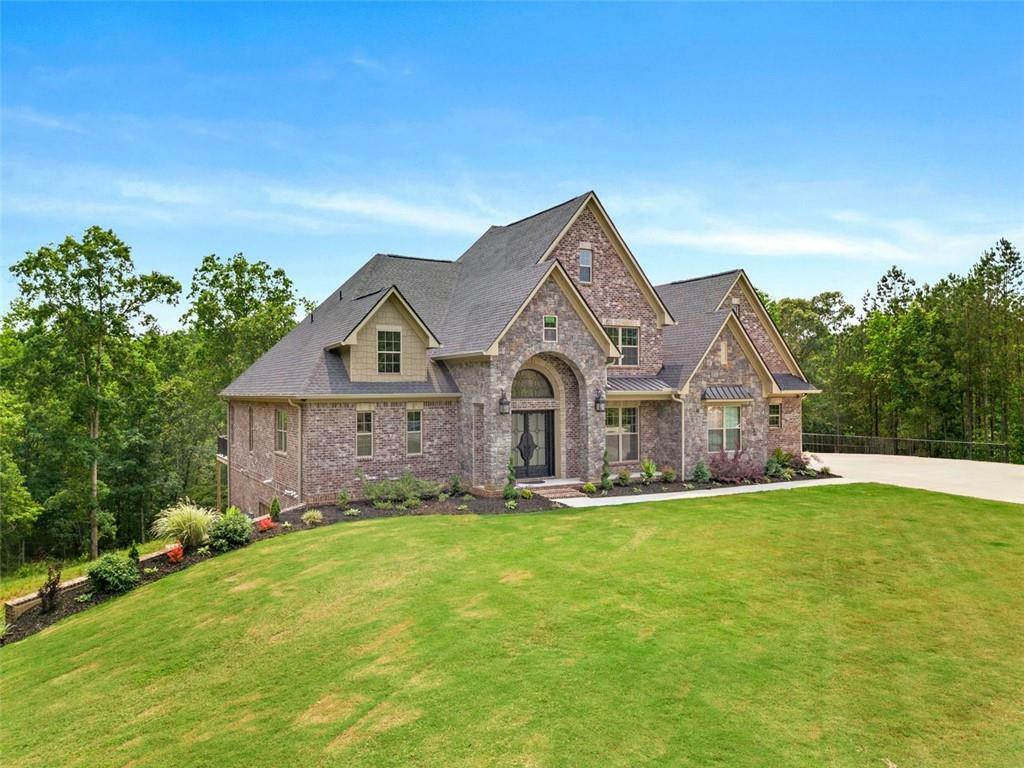 Property Photo: 7519 Waterview Cove GA 30135