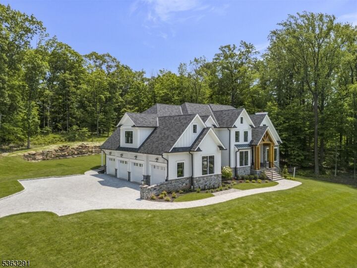 Property Photo:  8 Cobblestone Ct  NJ 07059 