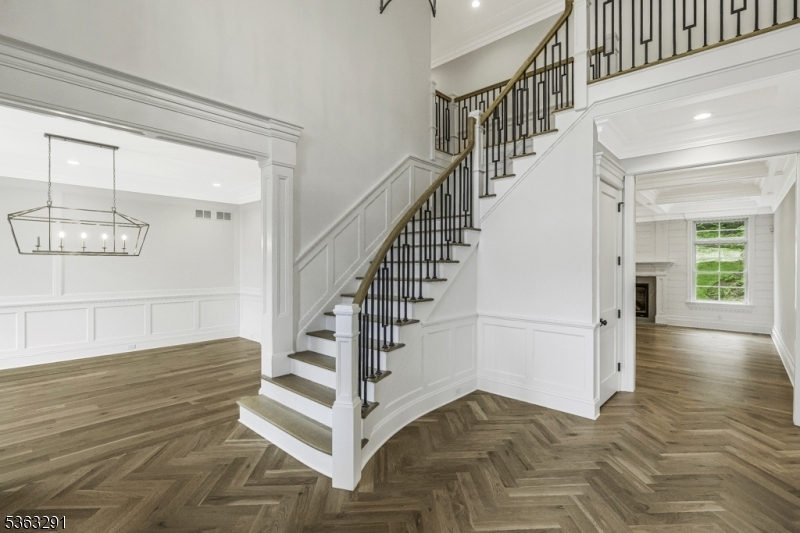 Property Photo: 8 Cobblestone Ct NJ 07059