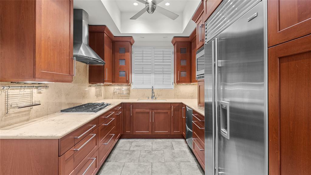 Property Photo: 4868 Post Oak Timber Drive TX 77056