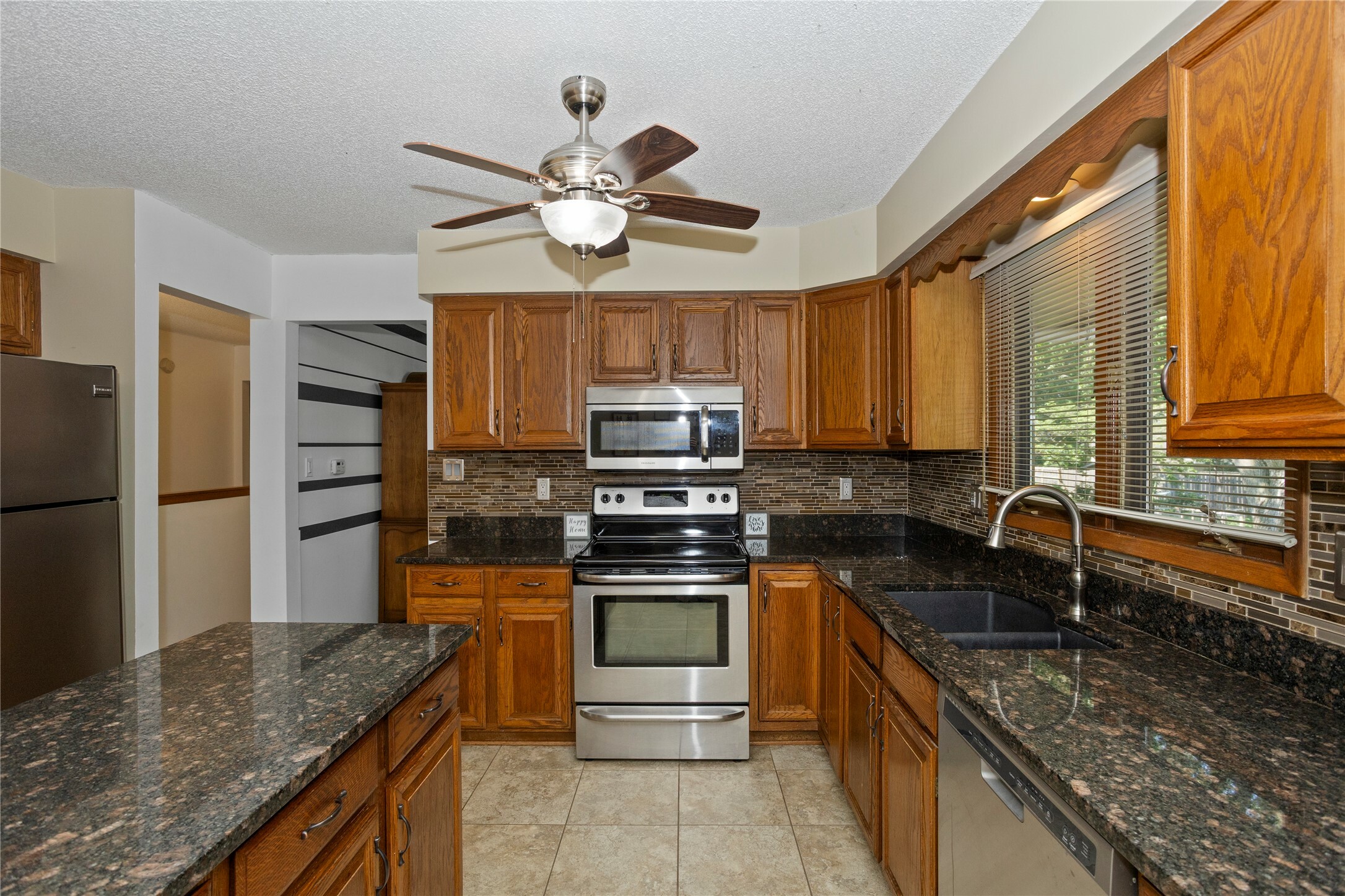Property Photo: 4516 77th Street IA 50322