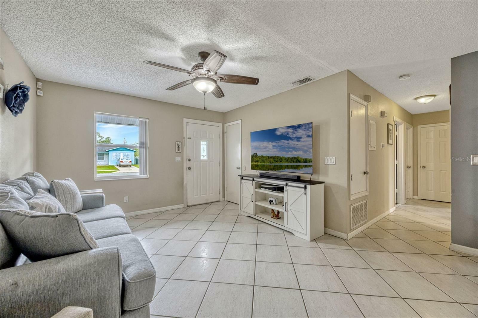 Property Photo: 2943 Slippery Rock Avenue FL 32826