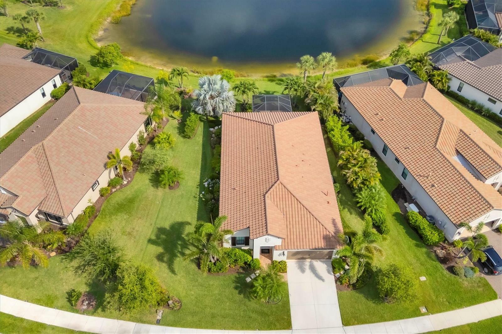 Property Photo: 213 Malina Court FL 34275