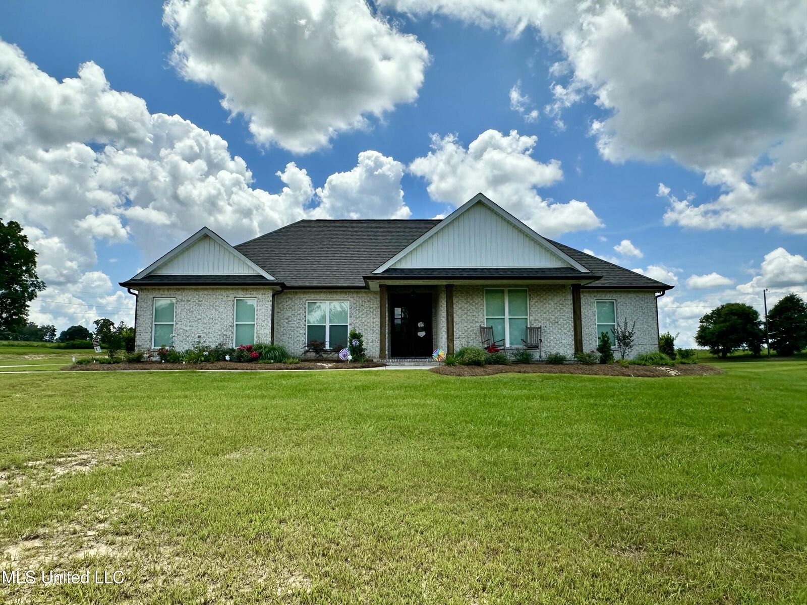 Property Photo: 129 Sandra Parker Drive MS 39452