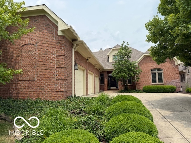 Property Photo: 458 Burlington Lane IN 46032