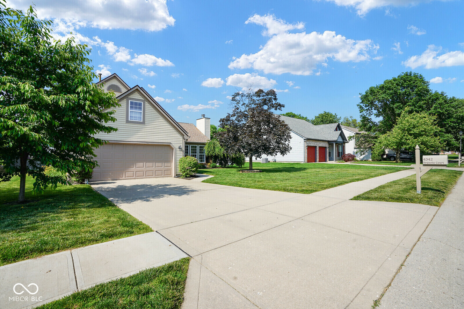 Property Photo: 4342 Sequoia Court IN 46143