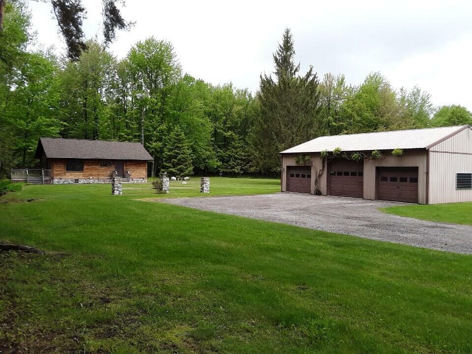 Property Photo: 1442 W Tyler Road (A) MI 49420-8221