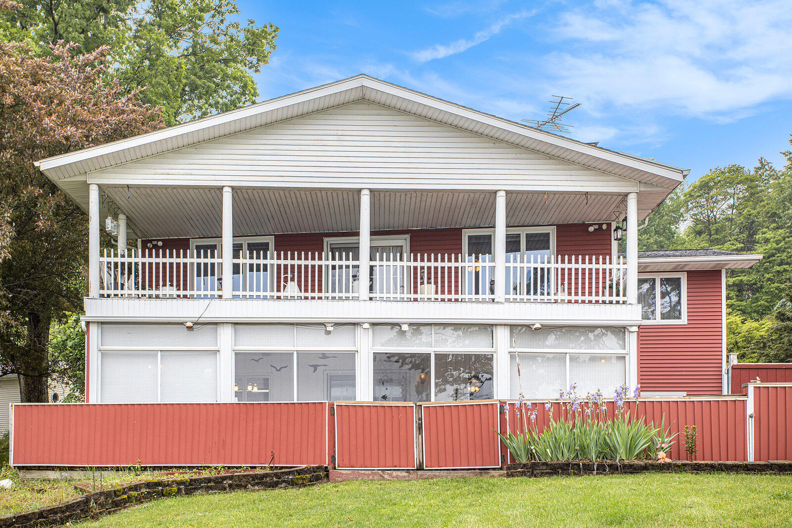Property Photo: 28756 Cedarama Drive MI 49067
