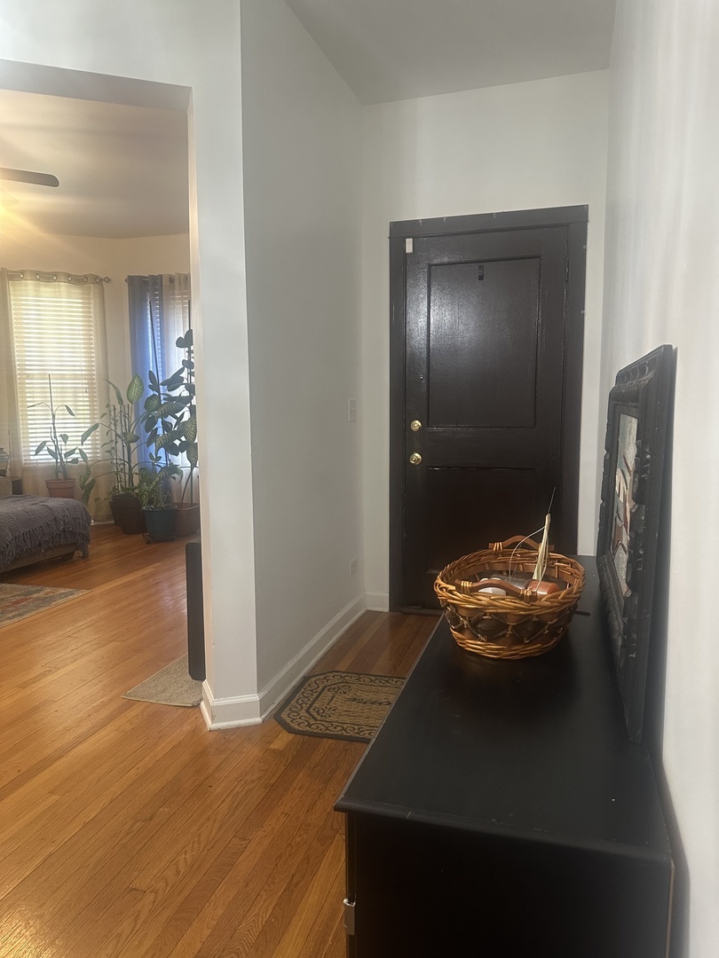 Property Photo: 7127 S Eberhart Avenue IL 60619