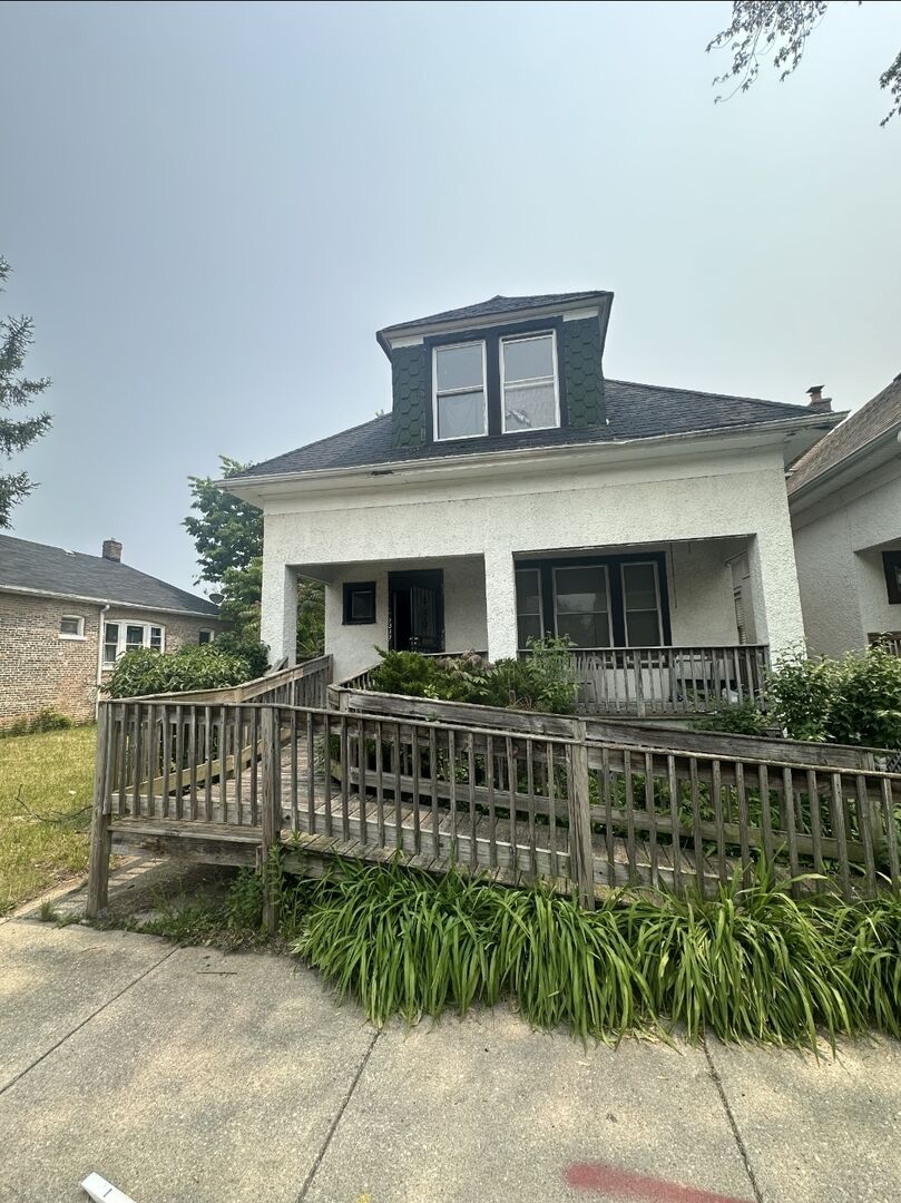 Property Photo:  7517 S Sangamon Street  IL 60620 