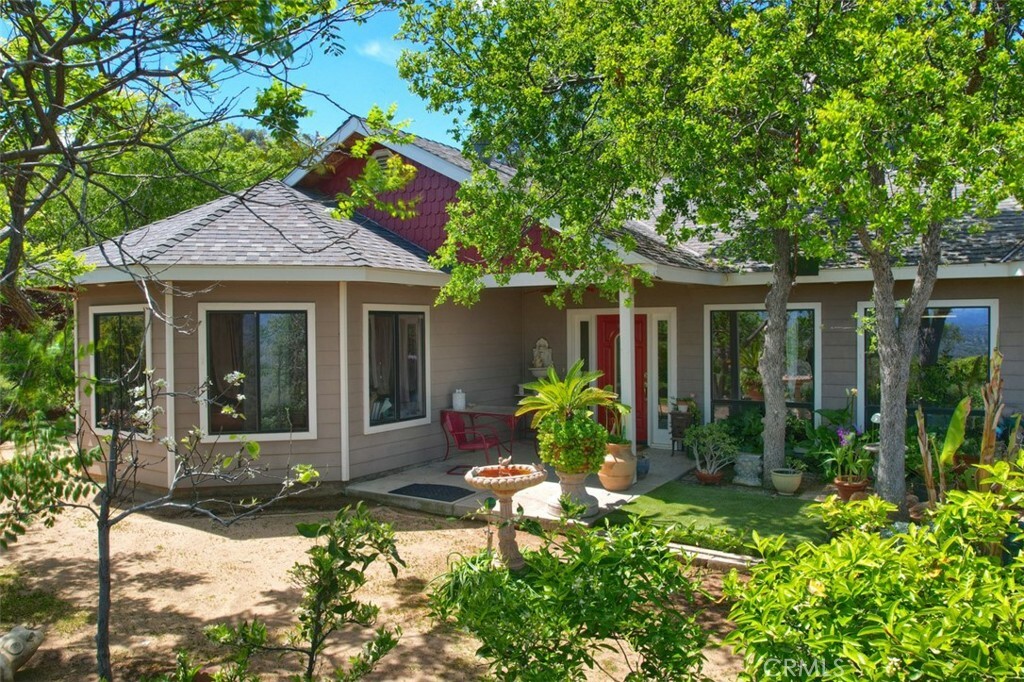 Property Photo: 42625 Red Top Mountain Court CA 93614